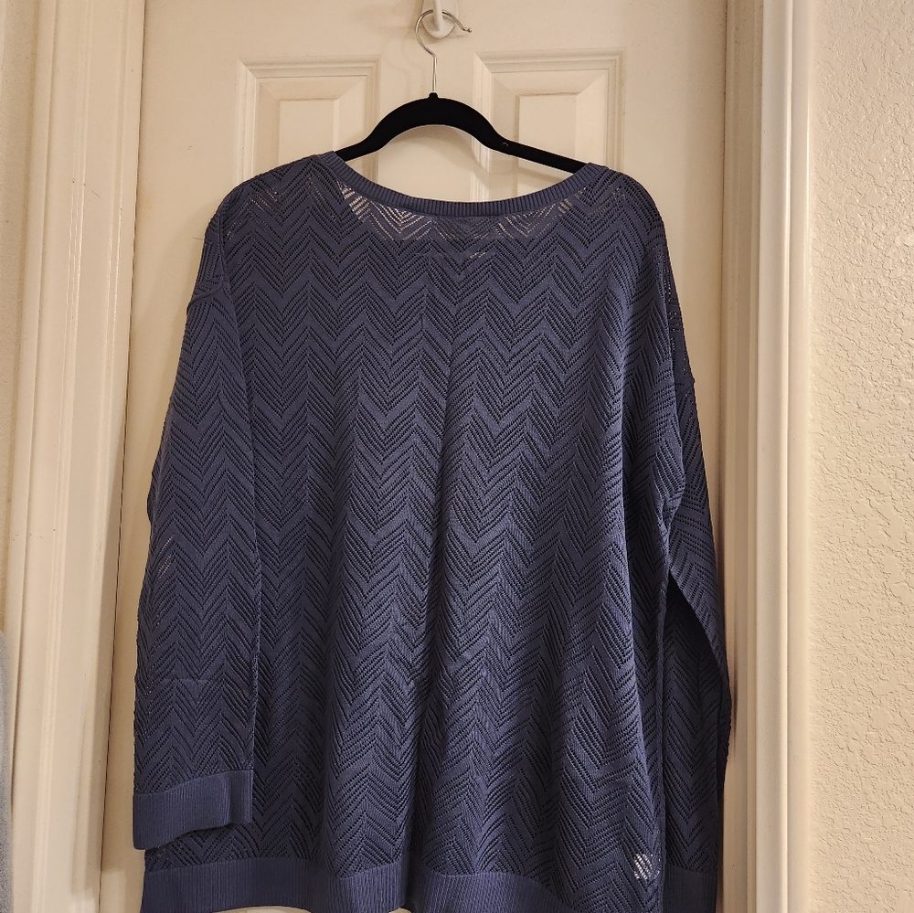 Sweater - Picture 2 of 2